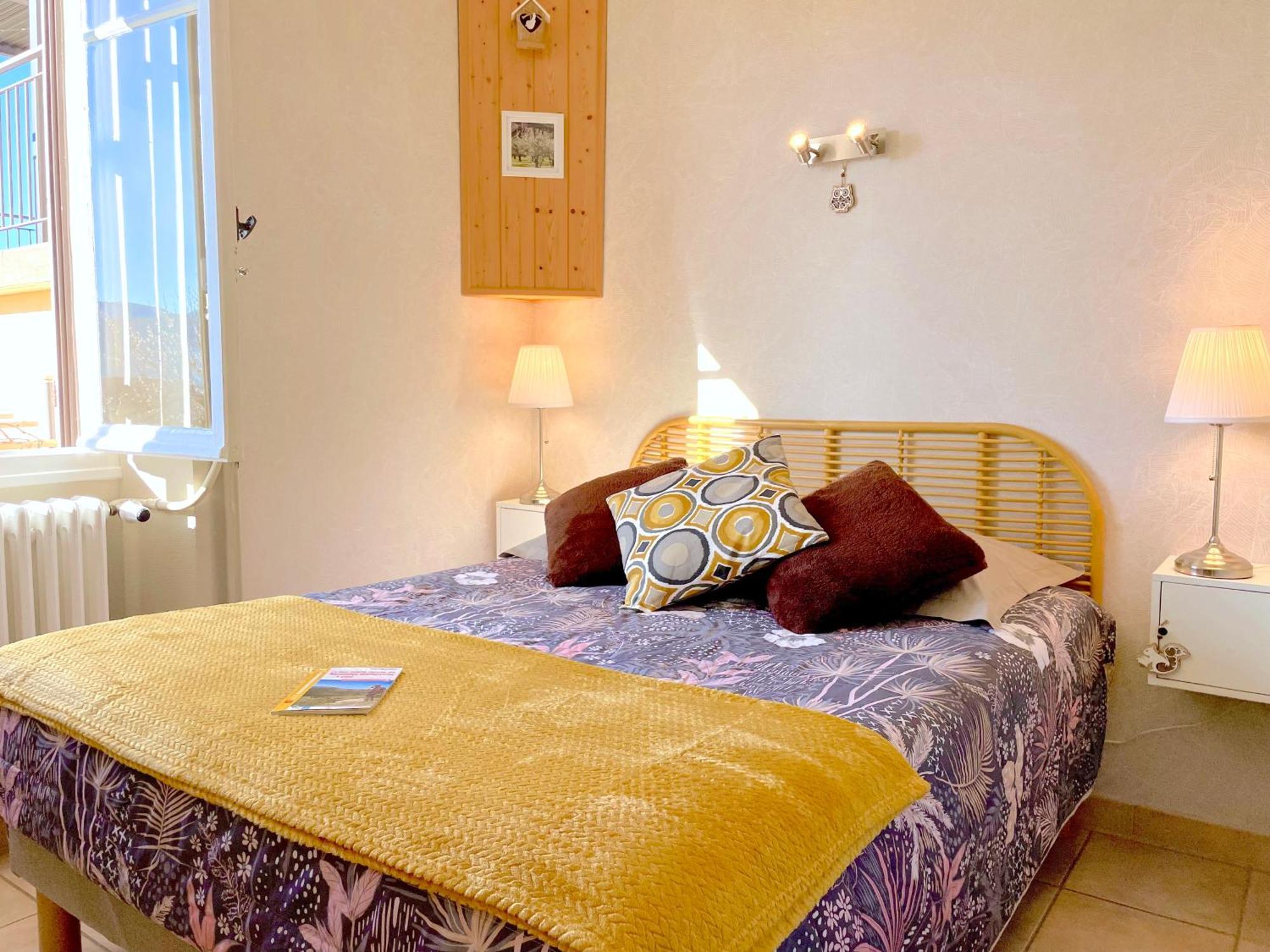 Atypique Detour Bed & Breakfast Rosans ภายนอก รูปภาพ